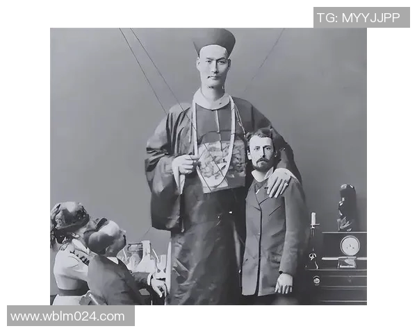 一米六几身高却打破纪录 他是足球场上的矮个传奇 一米六几身高却打破纪录 他是足球场上的矮个传奇